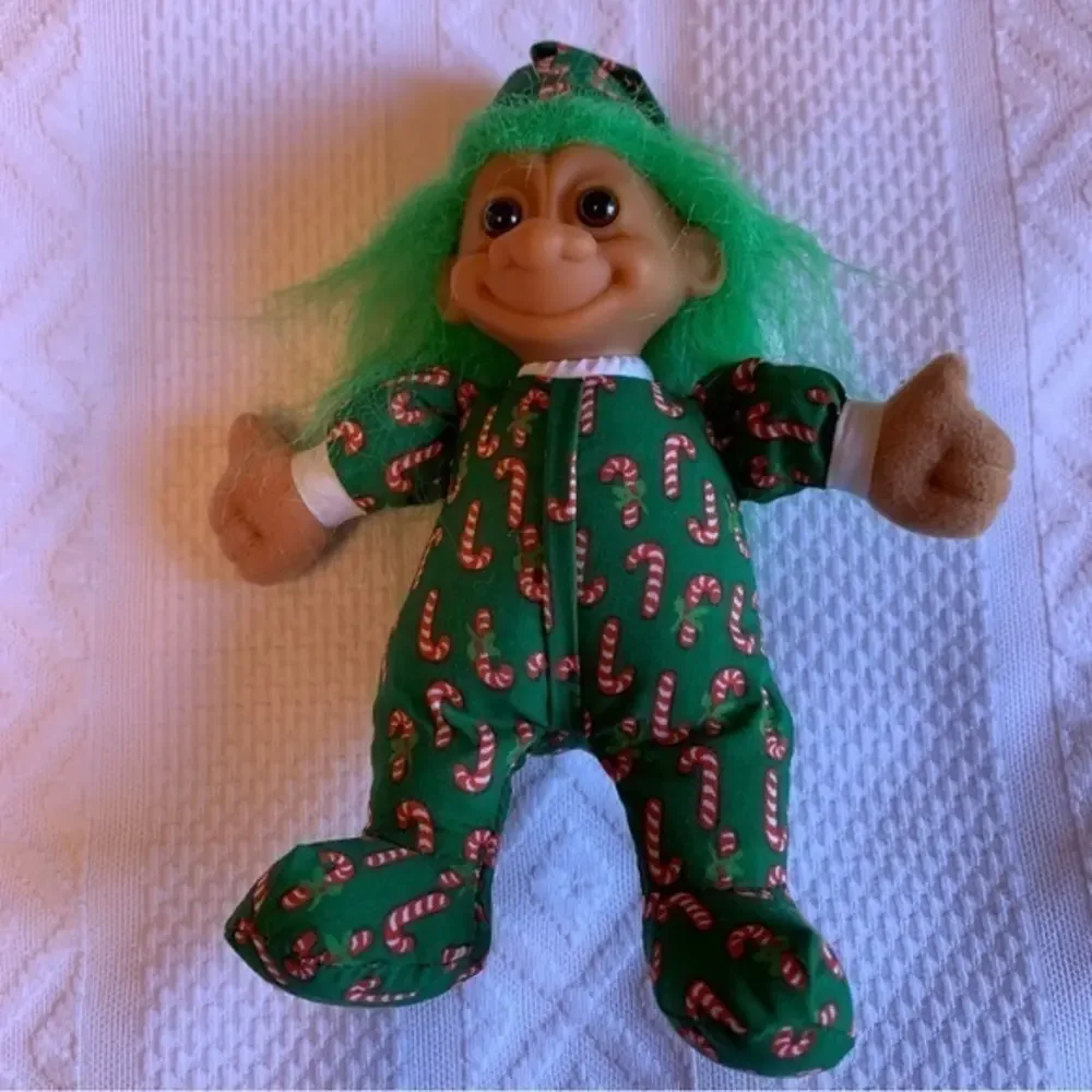 Vintage Russ Troll Christmas Holiday Soft Body‎ Doll With Green Hair